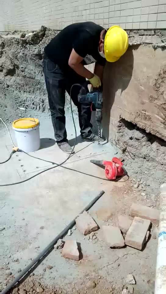 西宁新旧混凝土植筋连接加固